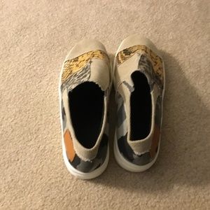Shoes: Animal print(multi) camo print never worn slip ons with rubber bottom